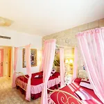 Gardaland Hotel 3*