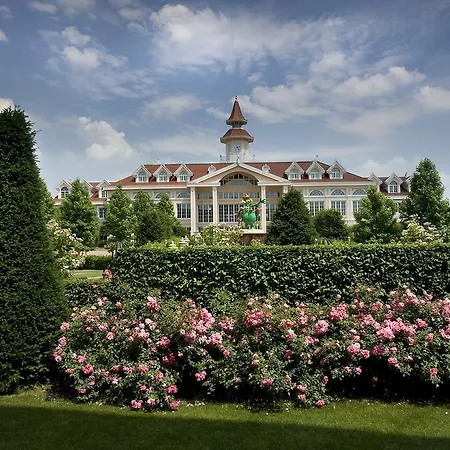 Gardaland 3*