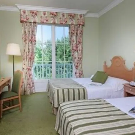 Gardaland Hotel 3*