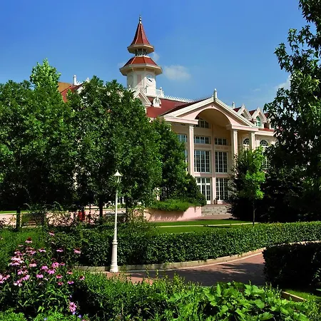 Gardaland 3* קסטלנואובו דל גארדה