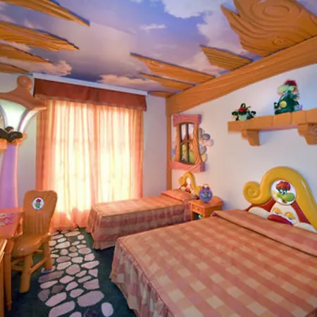 מלון Gardaland קסטלנואובו דל גארדה