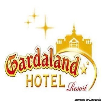 Gardaland 3*