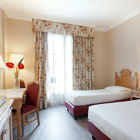 Отель Gardaland Кастельнуово-дель-Гарда