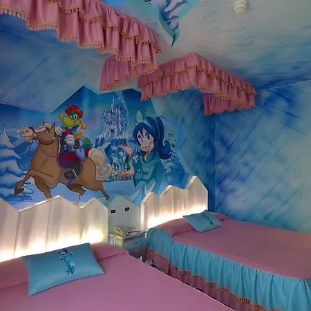 Gardaland Отель Кастельнуово-дель-Гарда