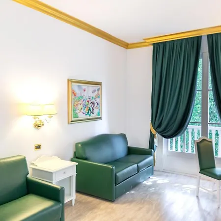 Gardaland Hotel 3*