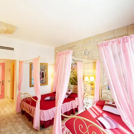 Gardaland Hotel 3*