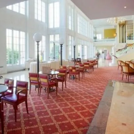 Gardaland Hotel