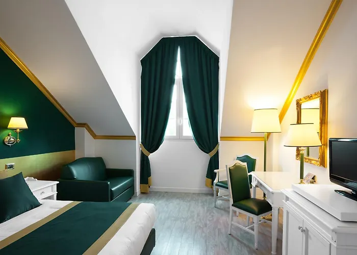 加达兰德度假村 3*