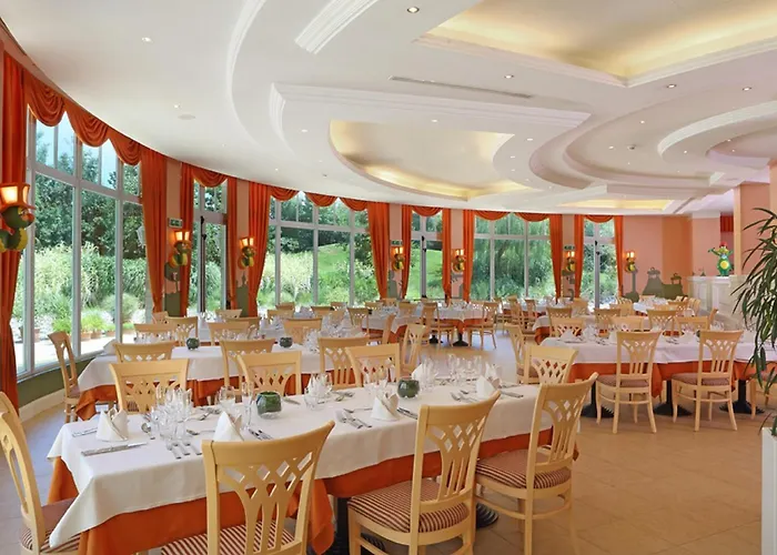 加达兰德度假村 3* 卡斯特努沃德加尔达